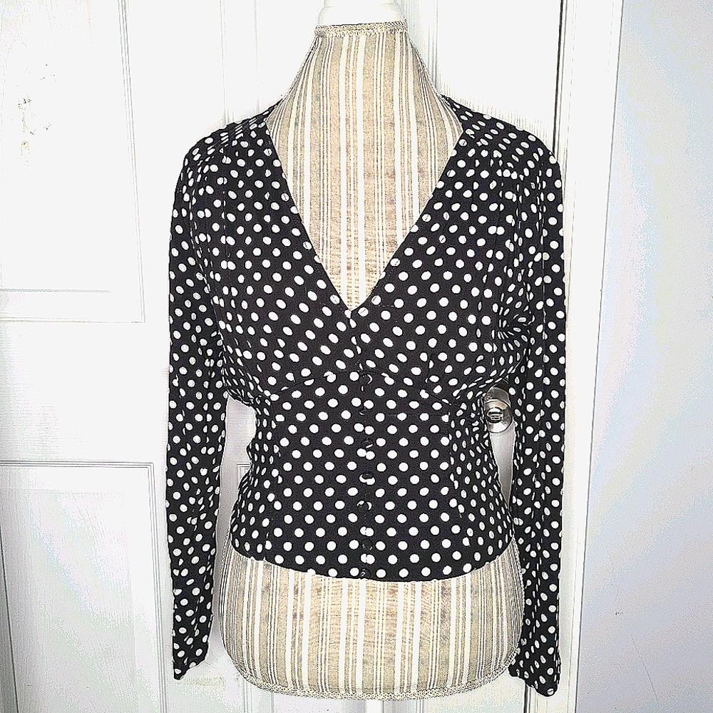 Know style black poka dot v neck blouse